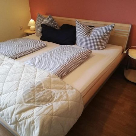 ולאדונגן Ferienwohnung Haus Silvia מראה חיצוני תמונה