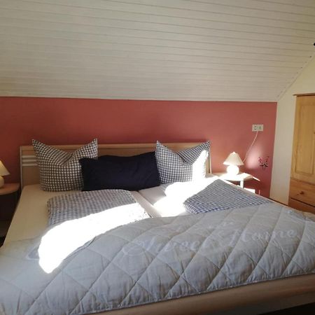 ולאדונגן Ferienwohnung Haus Silvia מראה חיצוני תמונה