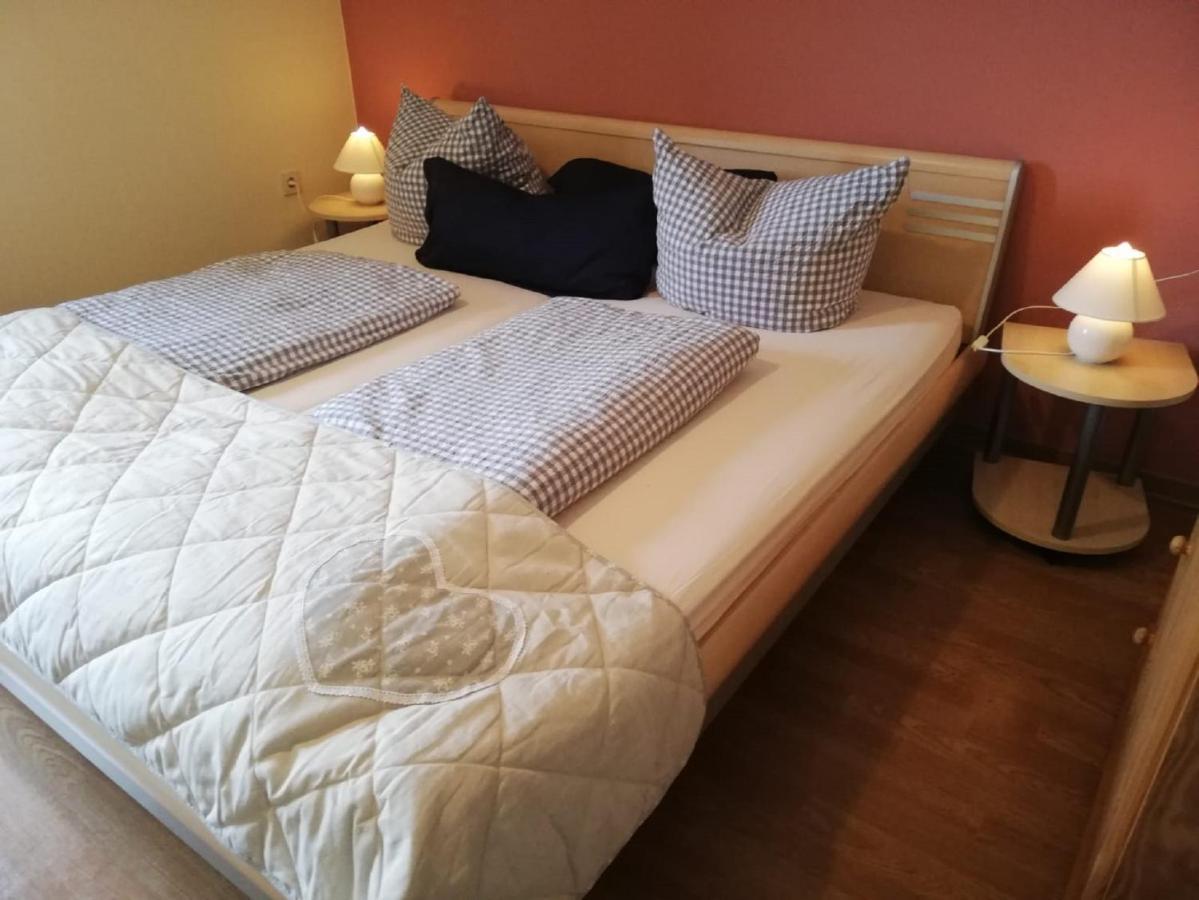 ולאדונגן Ferienwohnung Haus Silvia מראה חיצוני תמונה